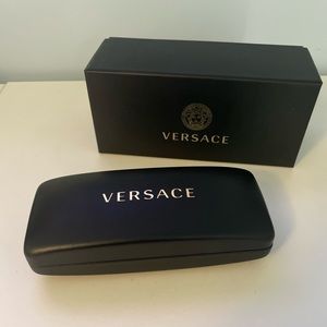 Versace Sunglasses case 🕶️